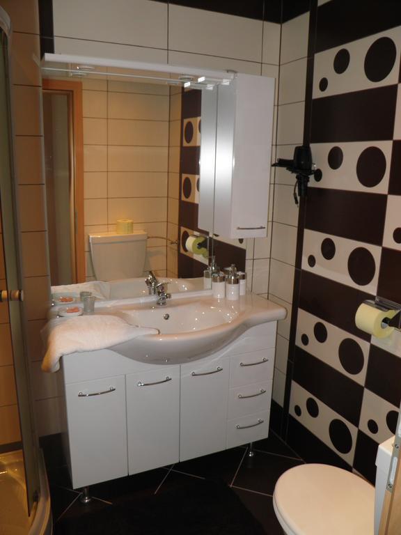 بتوي Guesthouse Prenocisca Sirec الغرفة الصورة