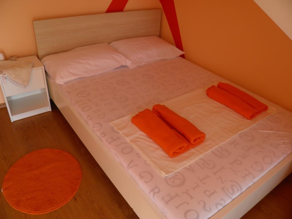 بتوي Guesthouse Prenocisca Sirec الغرفة الصورة