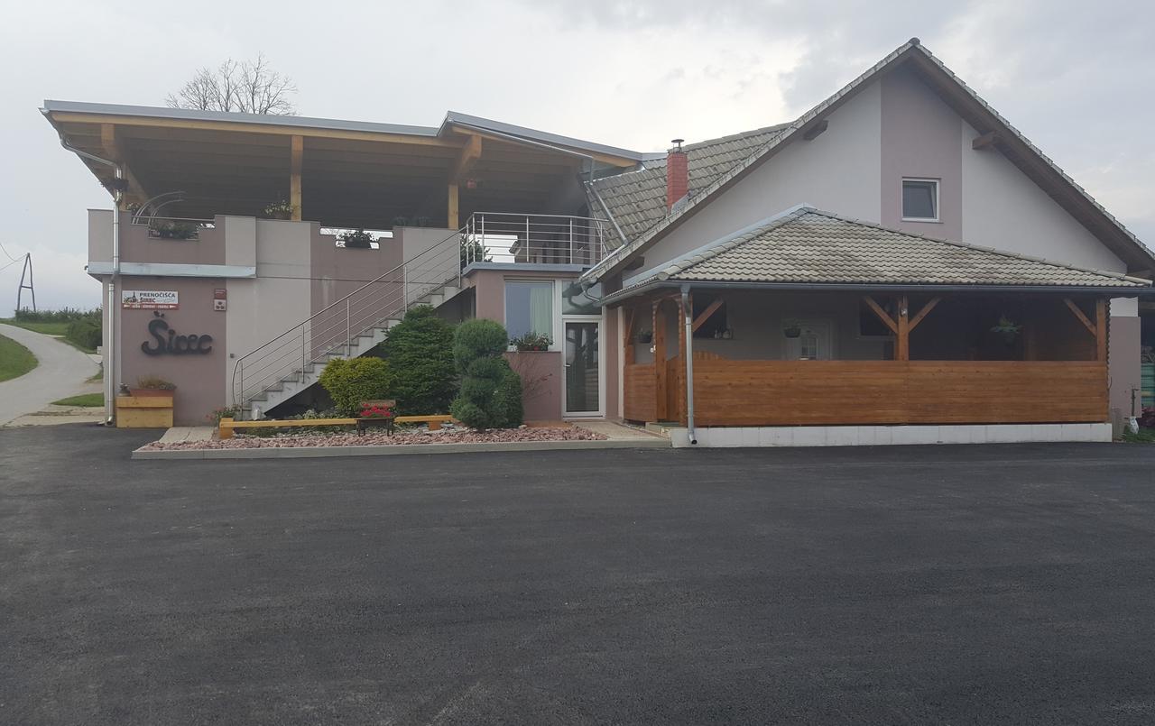 بتوي Guesthouse Prenocisca Sirec المظهر الخارجي الصورة